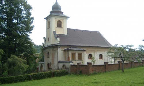 Filiální kostel sv. Jana Nepomuckého ve Skuhrově